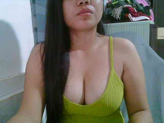 Courtney01 webcam