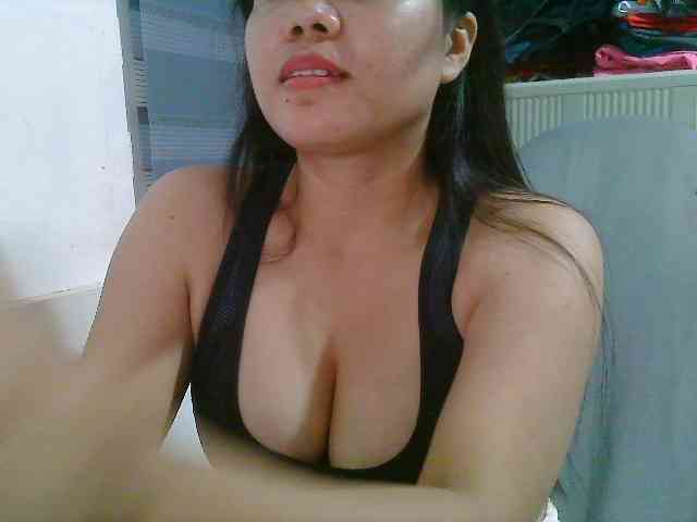 Courtney01 webcam