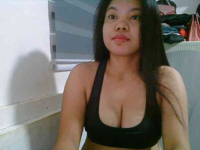 Courtney01 webcam