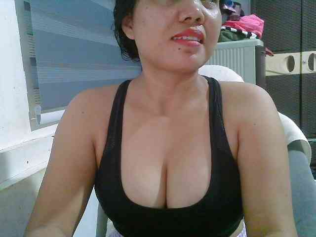 Courtney01 Courtney01