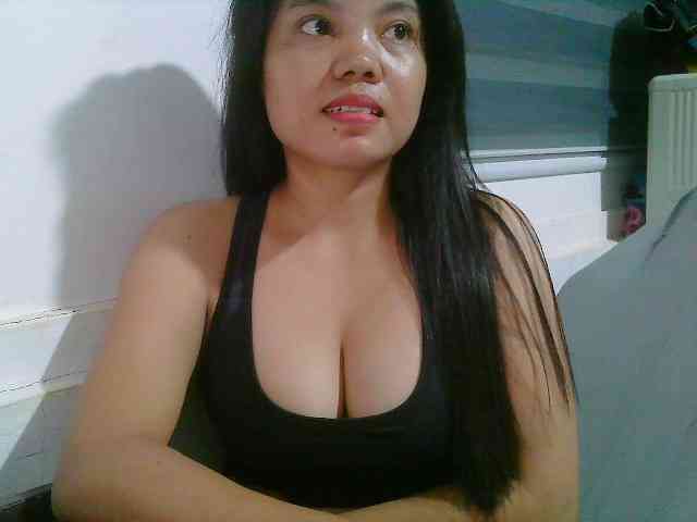 Courtney01 webcam