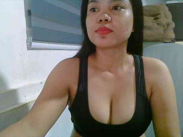 Courtney01 webcam