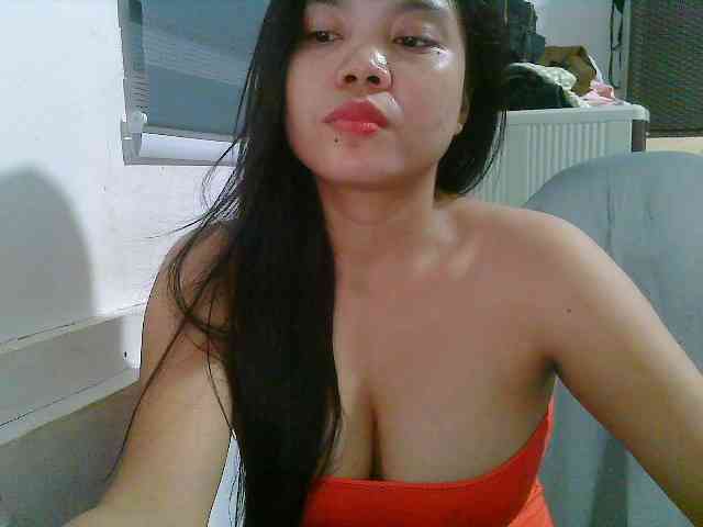 Courtney01 webcam