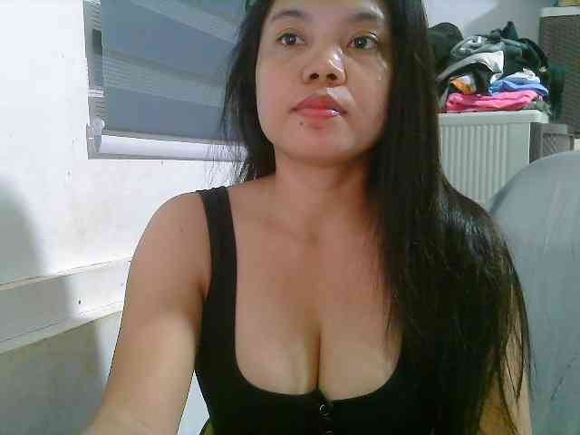 Courtney01 webcam