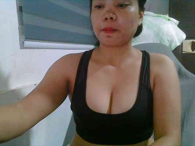 Courtney01 webcam