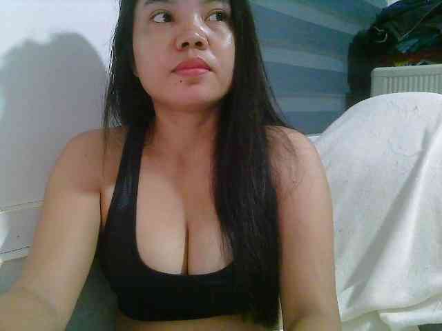 Courtney01 webcam
