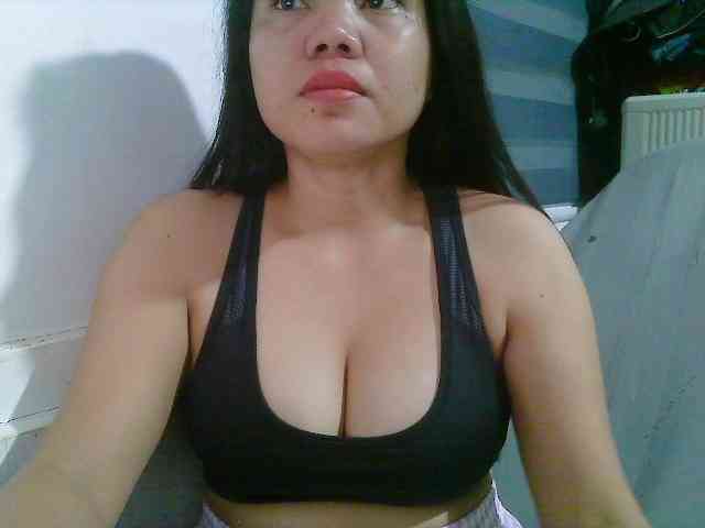 Courtney01 webcam