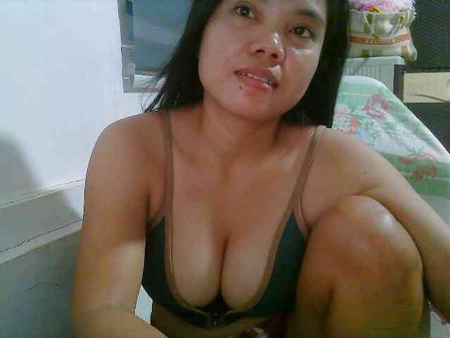 Courtney01 webcam