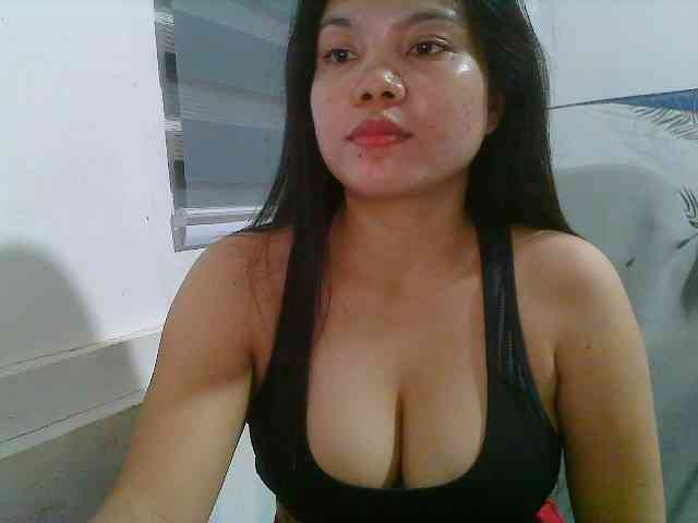 Courtney01 webcam