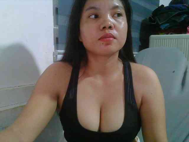 Courtney01 webcam