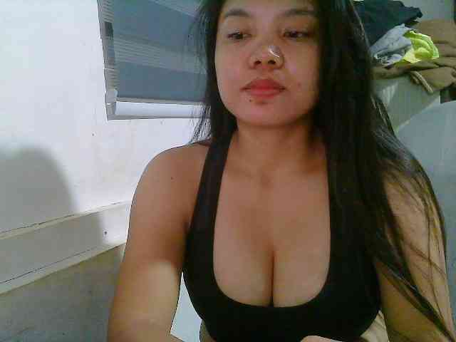 Model: Courtney01