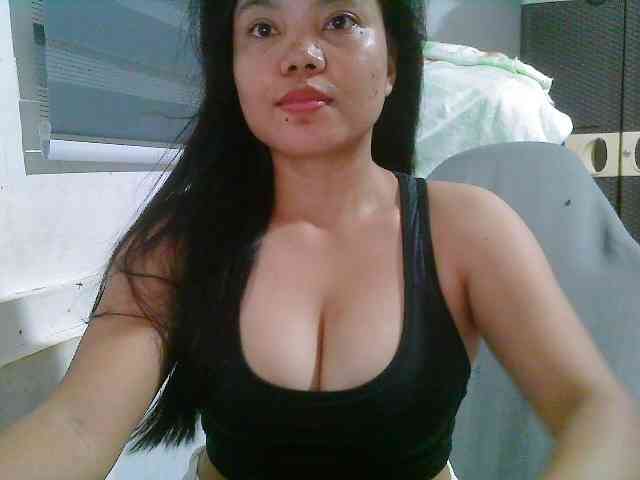 Courtney01 webcam