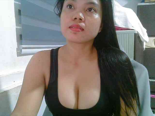 Courtney01 webcam
