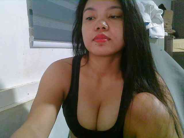 Courtney01 webcam