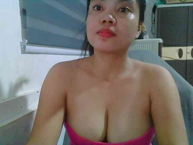 Courtney01 webcam