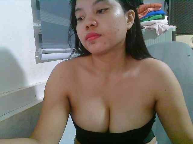 Courtney01 webcam