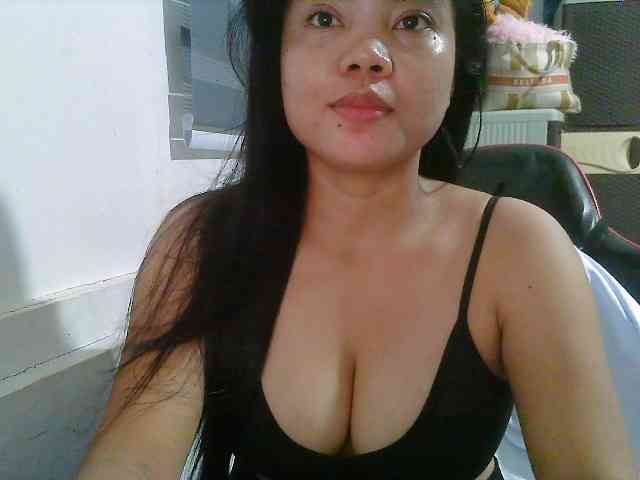 Courtney01 webcam