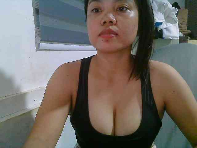 Courtney01 webcam