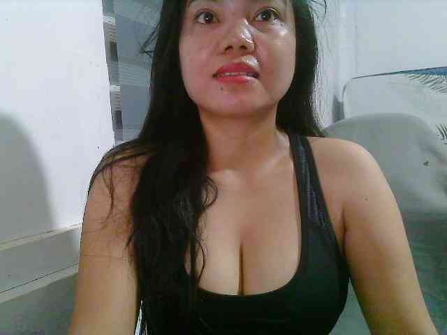 Courtney01 webcam