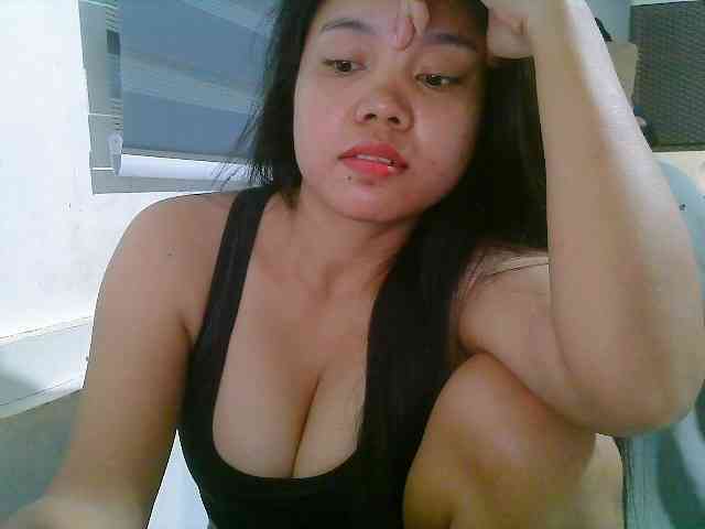 Courtney01 webcam
