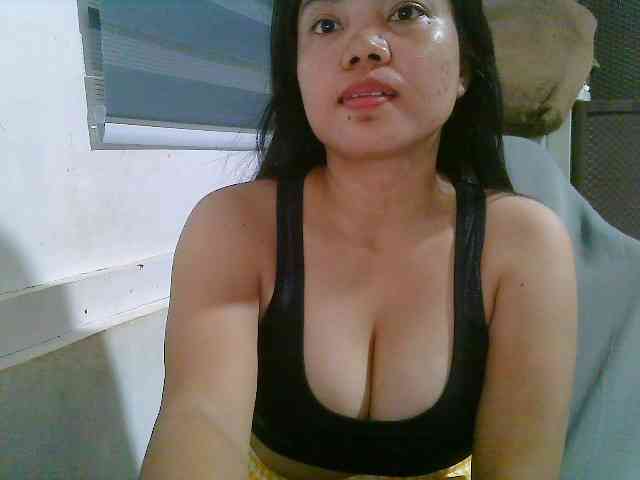 Courtney01 webcam