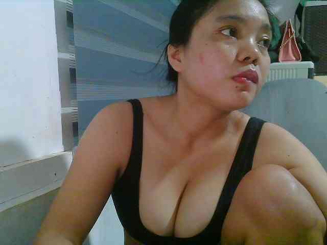 Courtney01 webcam