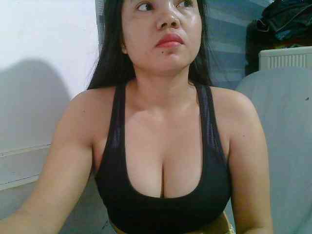 Courtney01 webcam