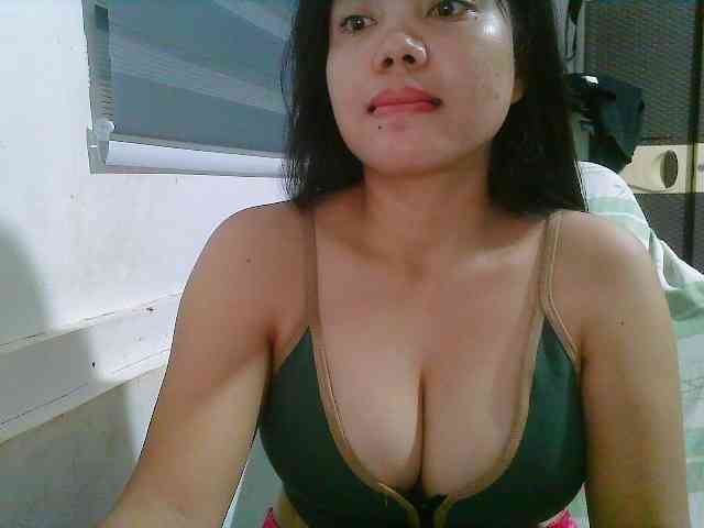 Courtney01 webcam