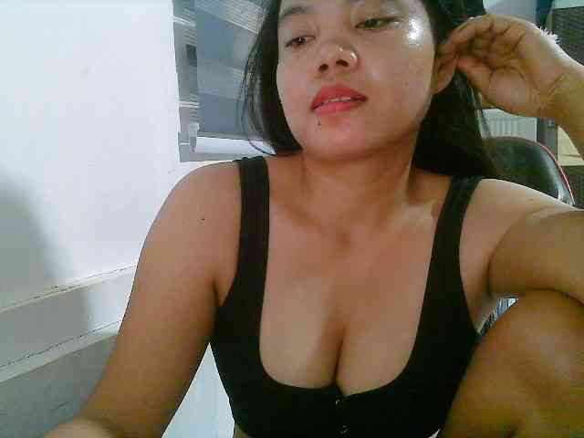 Courtney01 webcam