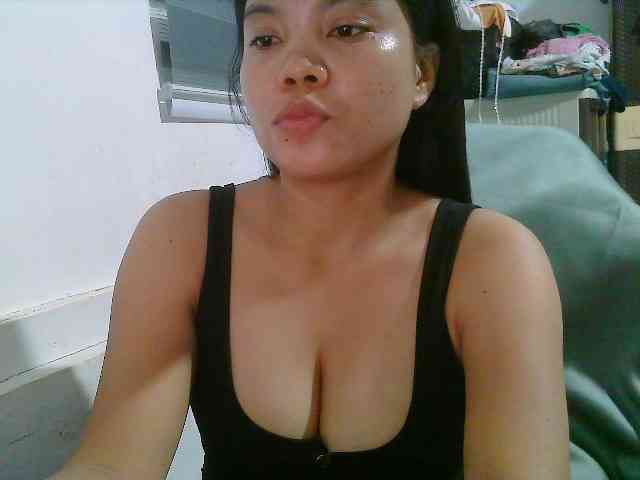 Courtney01 webcam