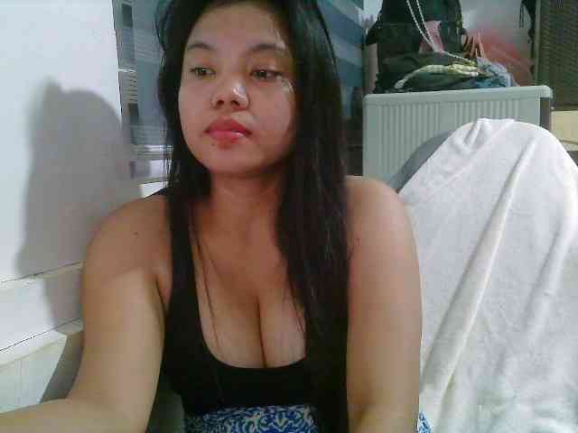 Courtney01 webcam