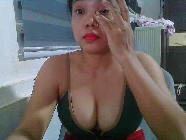 Courtney01 webcam