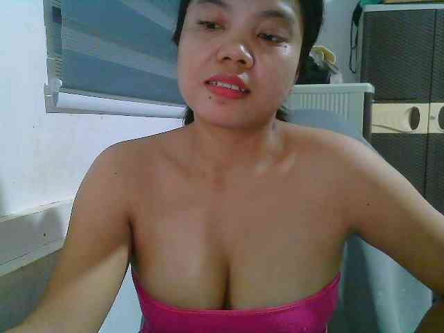 Courtney01 webcam