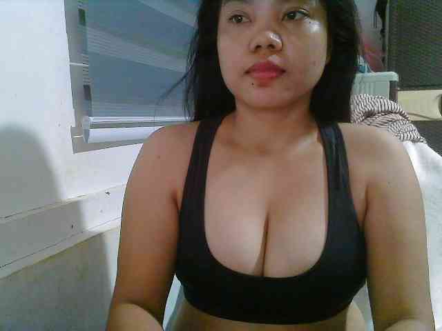 Courtney01 webcam