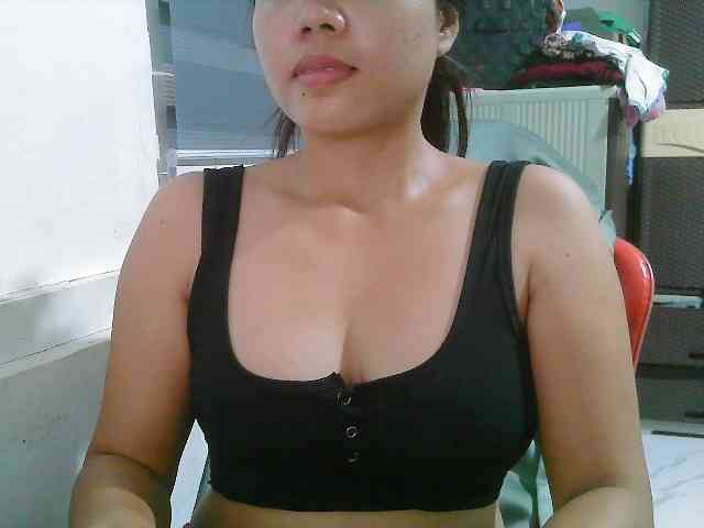 Courtney01 webcam