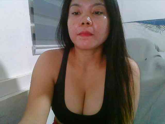 Courtney01 webcam