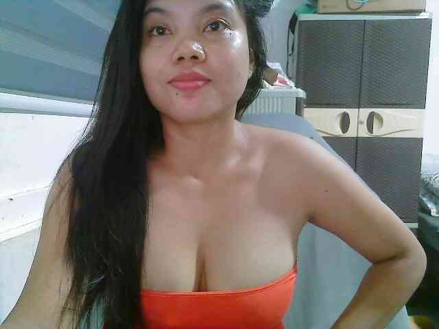 Courtney01 webcam