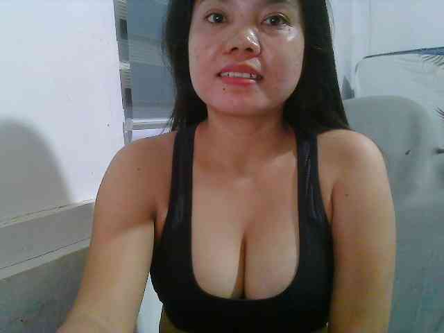 Courtney01 webcam