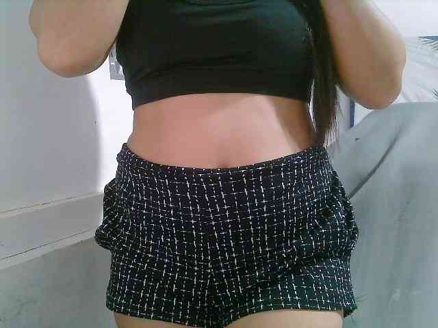 Courtney01 webcam