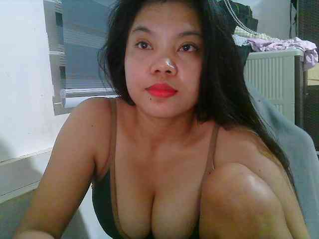 Courtney01 webcam