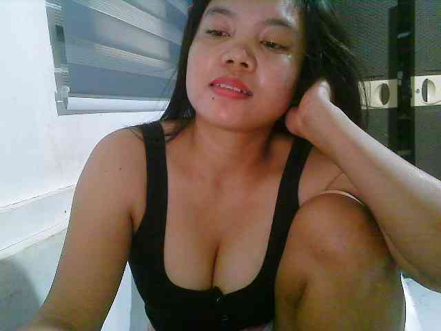 Courtney01 webcam