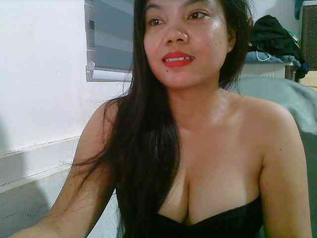 Courtney01 webcam
