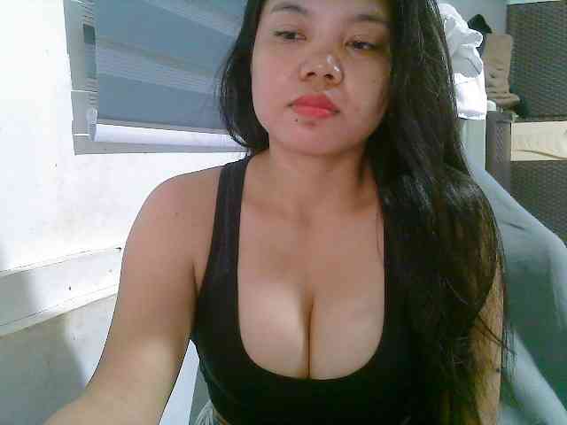 Courtney01 webcam