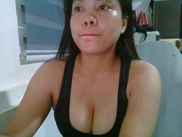 Courtney01 webcam