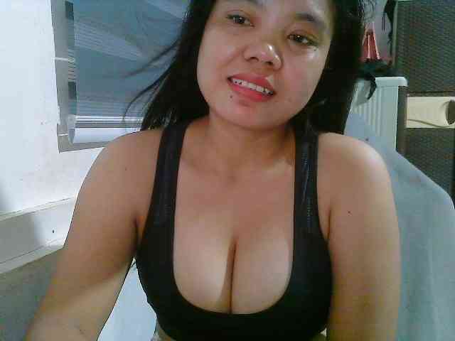 Courtney01 webcam