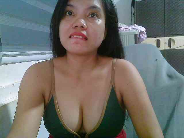 Courtney01 webcam