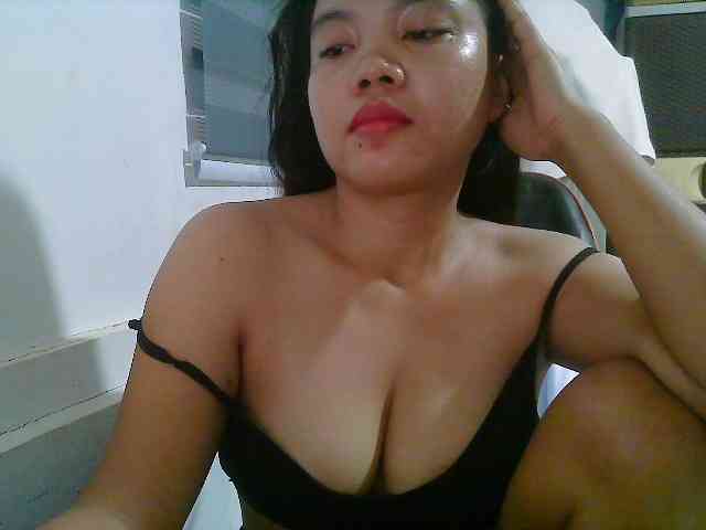 Courtney01 webcam