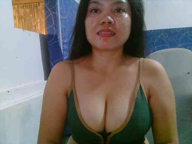 Courtney01 webcam