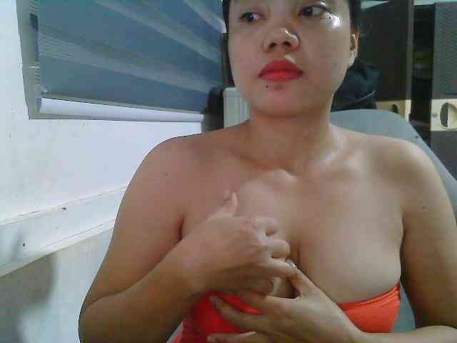 Courtney01 webcam