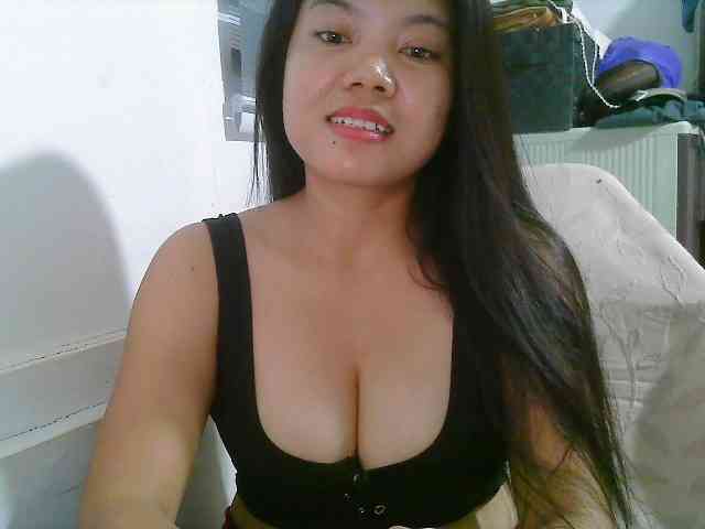 Courtney01 webcam